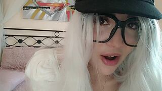 hey stepmom lavinia della, teach me to jerk off to your wet thong pussy