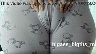 camel toe pussy with pajamas masturbate with pajamas