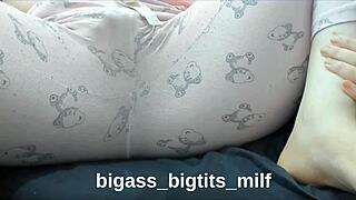 Masturbate pajaams solo teen