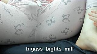 Masturbate pajaams solo teen