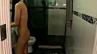 A uma semana ela completou seus 18 anos e veio aprontar na casa mais desejada do brasil