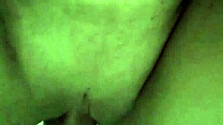 Vazado celular da casadinha gostosa com amante amante grava a vizinha casada gostosa e libera o video nos grupos da cidade