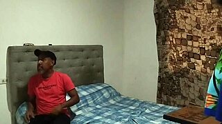 Colombian Bbw Takes Pizza Delivery Hard