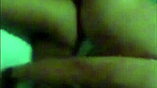 morena novinha 18 anos dando na frente do marido corno amador cuckold parte 3