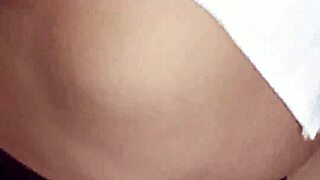 dios mio oficial de policia de grandes tetas da ricos sentones en la gran polla de un extrano por favor correte en mi vagina