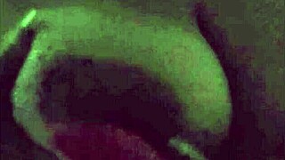 Me gustaria masturbarte con mis tetas y sacarte toda la leche