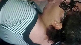 casada veio sensualizando para uma trepada gostosa