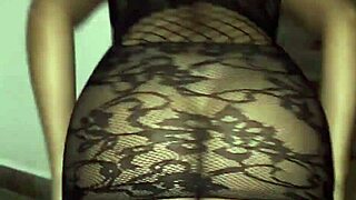 exclamatory raw sentence case casadinha brasileira faz video com amante para satisfazer o corno