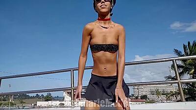 Dancing Erotic Videos - Seductive Moves on Hard Cocks