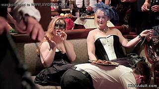 Orgie BDSM anal swingers ! Esclaves attachées étouffées en partouze douloureuse brutale