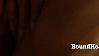 Mec mate soumission totale Sophie en massage lesbien femdom huilé doigitage