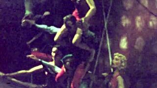 ヴィンテージのエロイラスト見て好奇心湧いたよ、君のファンタジーは？