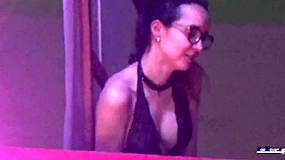 Mai visto Zenda Sexy con grosse tette naturali in sesso pubblico contro il cazzo grosso di Jotades?