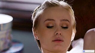 Det er tid til hård spanking, damer - kendra james, audrey madison, coco lovelock og alicia williams bliver vilde