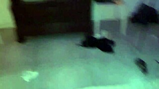 Hej, moja kurva manželka sa nechala vychodit od shemale a manžela! 😜