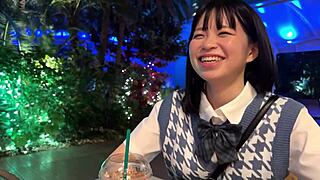 パート2 琴18歳、熱い日本人ティーン18+とのワイルドホテルセックス見たくない？