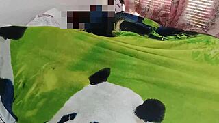 Hei, miksi panen hermanastrosin hijastraa niin kovaa matkan jälkeen?